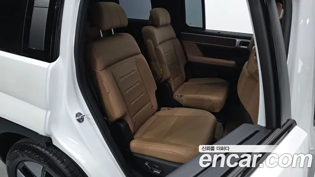 Hyundai Santa Fe MX5 — Фото автомобиля 17