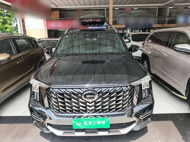 GAC Trumpchi GS8 — Фото автомобиля 2