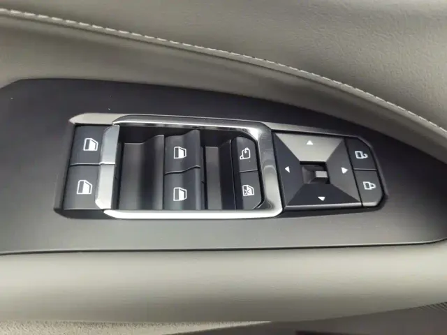 Ford Mondeo — Фото автомобиля 9