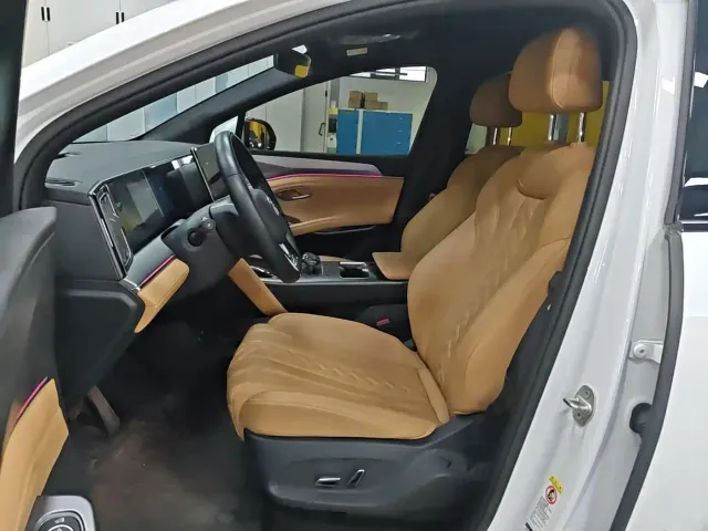 BYD Song L DM-i — Фото автомобиля 6