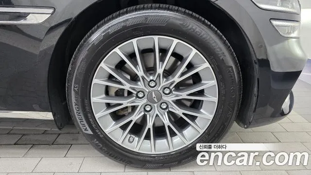 Genesis G80 RG3 — Фото автомобиля 6