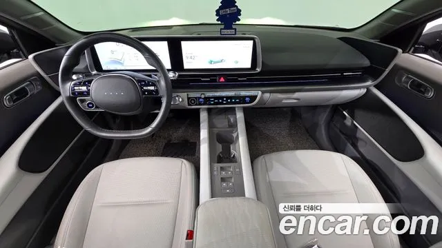Hyundai Ioniq 6 — Фото автомобиля 10