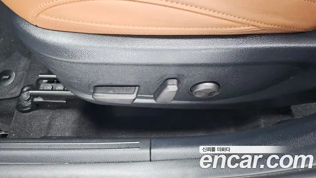 Kia Seltos New — Фото автомобиля 29