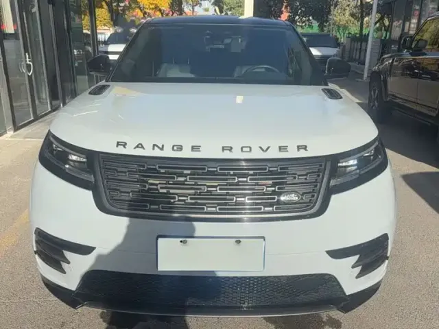Land Rover Range Rover Velar — Фото автомобиля 3