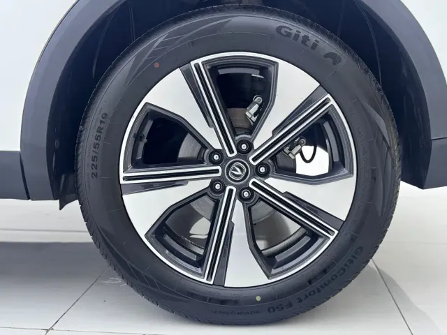 Changan CS55 Plus — Фото автомобиля 7