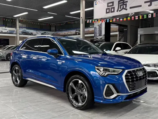Audi Q3 — Фото автомобиля 4