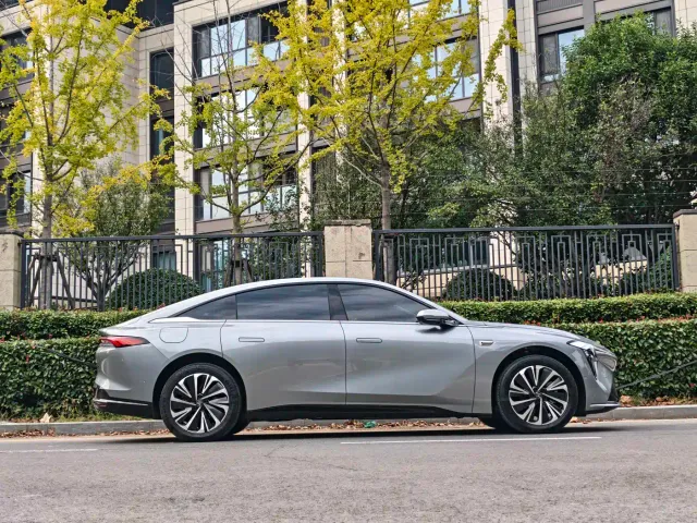 Buick Electra L7 — Фото автомобиля 4