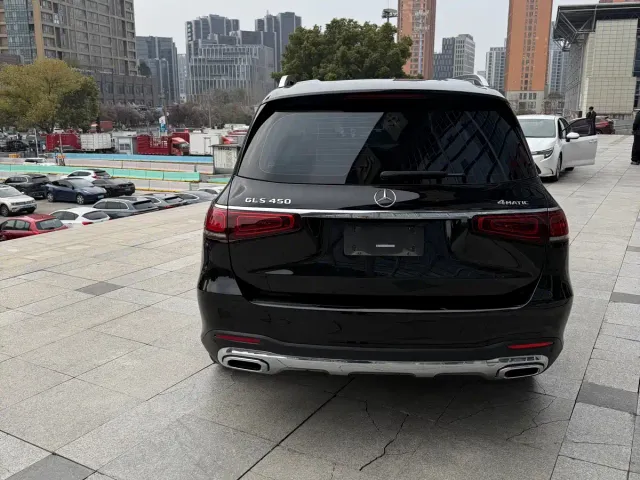 Mercedes-Benz GLS-Class — Фото автомобиля 4