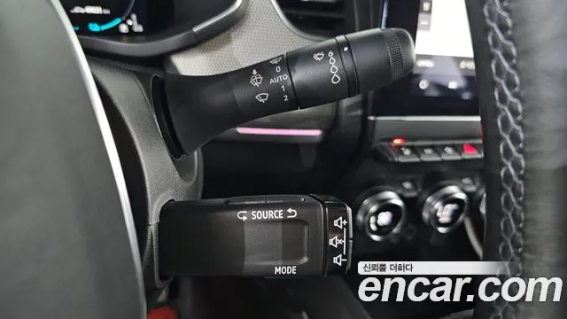 Renault-KoreaSamsung XM3 — Фото автомобиля 15