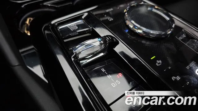 BMW 5-Series 5 серия (G60) 530i xDrive M Sport — Фото автомобиля 9