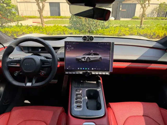 Xiaomi SU7 — Фото автомобиля 7