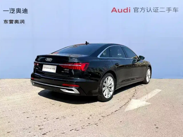 Audi A6L — Фото автомобиля 8
