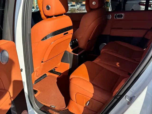 Li Auto L6 — Фото автомобиля 6