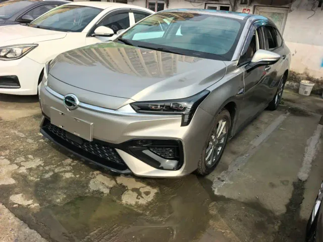 Фотография автомобиля — GAC Aion S