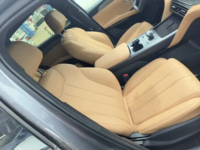 BYD Song L DM-i — Фото автомобиля 24
