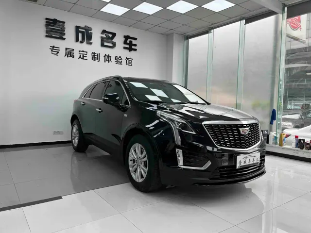 Cadillac XT5 — Фото автомобиля 3
