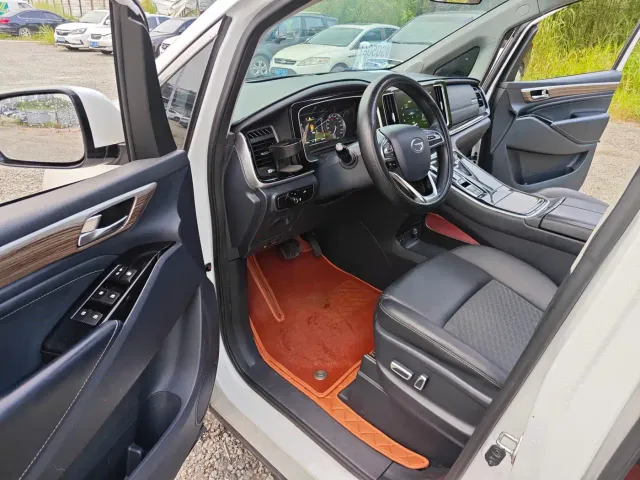 GAC Trumpchi M8 — Фото автомобиля 8