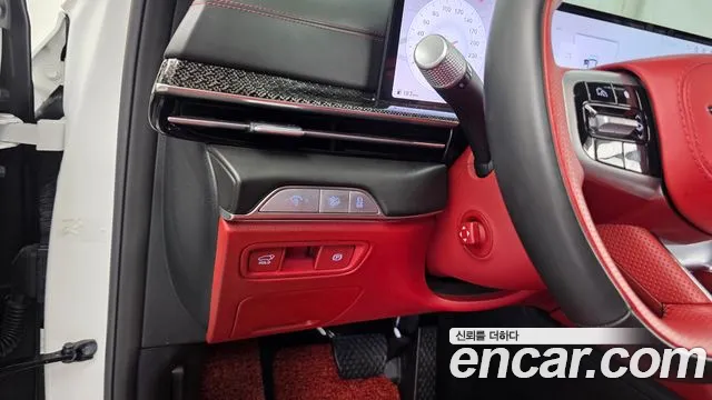 Genesis GV80 — Фото автомобиля 14