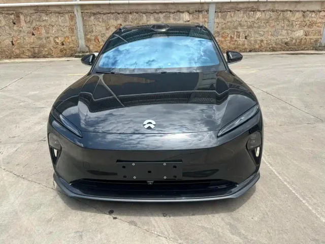Nio ET5 Touring — Фото автомобиля 2