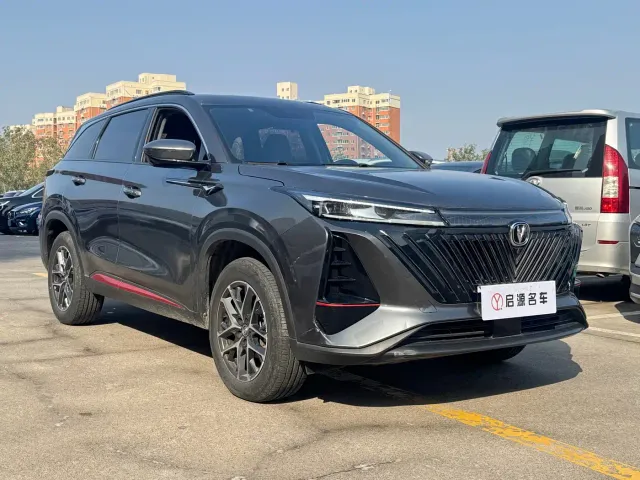 Changan CS75 Plus — Фото автомобиля 3