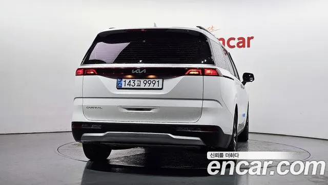 Kia Carnival 4th Gen — Фото автомобиля 4