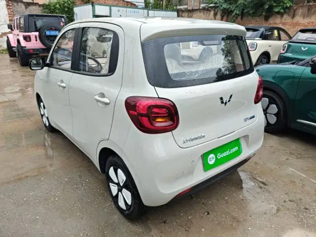 Wuling Hongguang Mini EV — Фото автомобиля 4