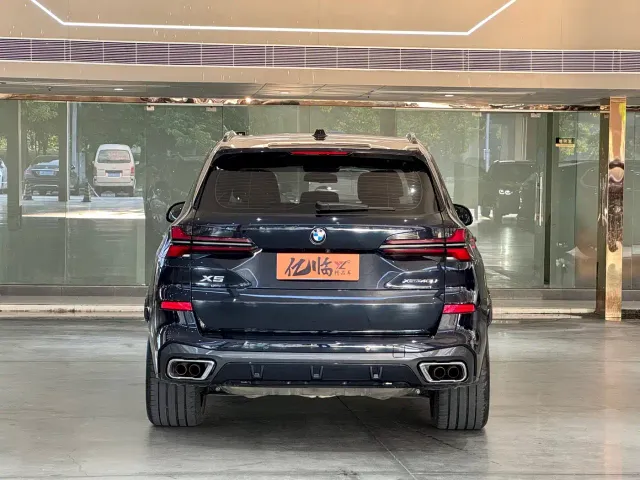 BMW X5 — Фото автомобиля 15