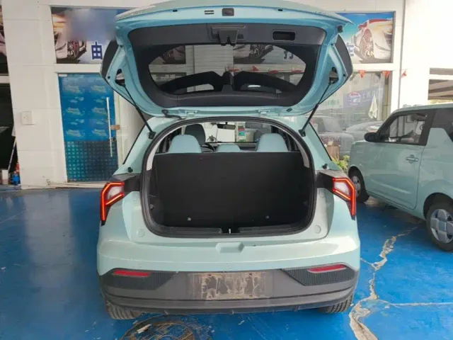 Geely Geometry E Firefly — Фото автомобиля 18