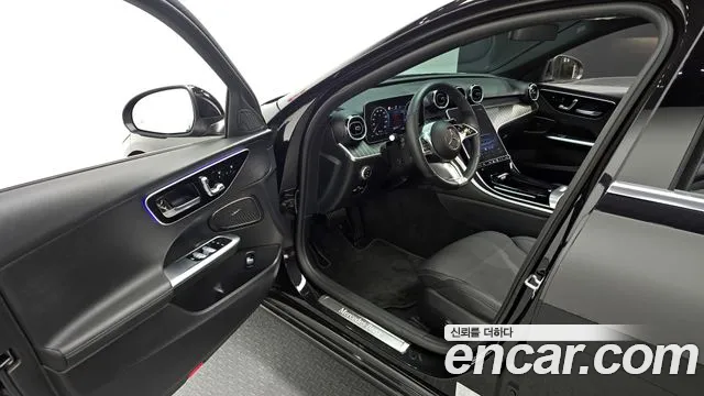 Mercedes-Benz C-Class — Фото автомобиля 11