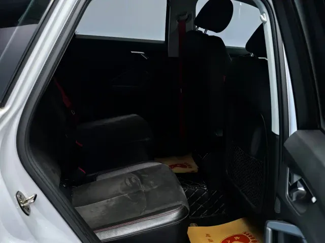 Audi Q3 — Фото автомобиля 24