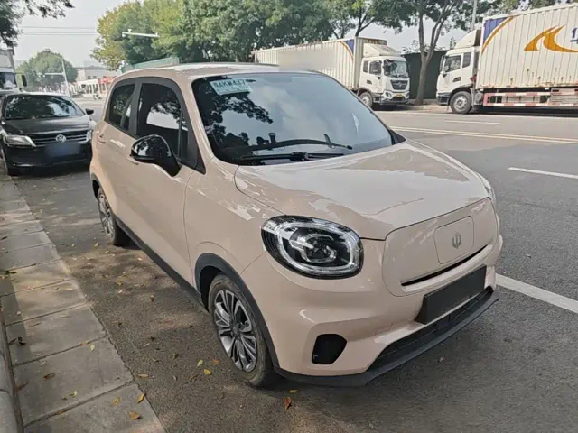 Leapmotor T03 — Фото автомобиля 3