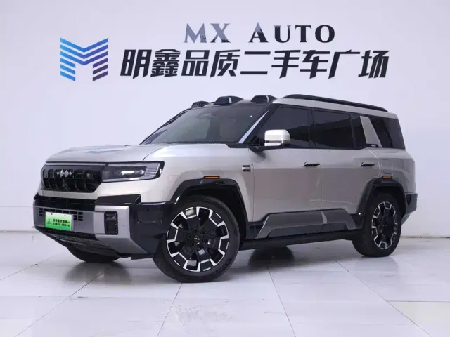 BYD FangChengBao Leopard 8 — Фото автомобиля 2