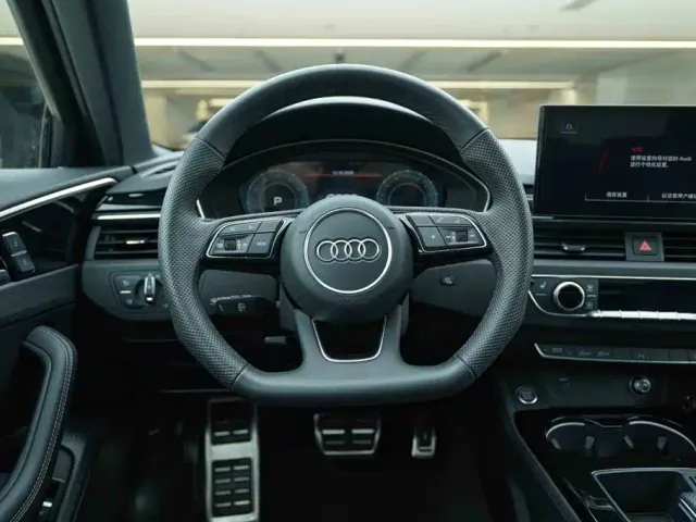 Audi A4L — Фото автомобиля 17