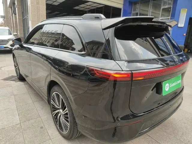 Xpeng G9 — Фото автомобиля 4