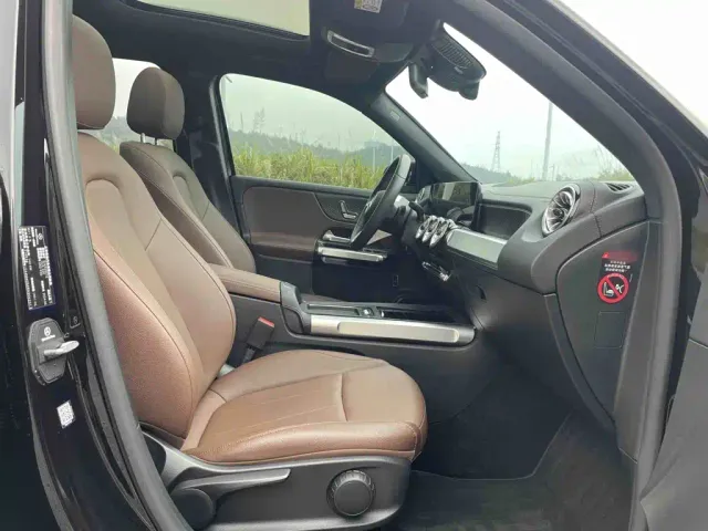 Mercedes-Benz GLB-Class — Фото автомобиля 14