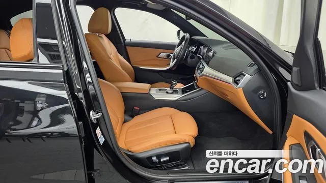 BMW 3-Series 3 серия (G20) 320i M Sport — Фото автомобиля 11