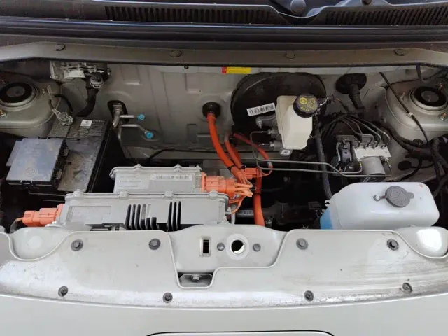 Wuling Hongguang Mini EV — Фото автомобиля 16