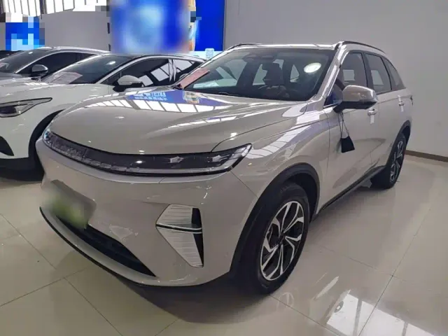Фотография автомобиля — Haval Xiaolong MAX