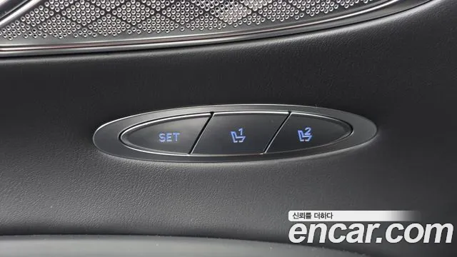 Genesis GV70 Electrified GV70 — Фото автомобиля 13