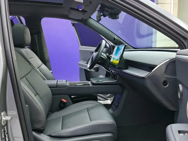 Toyota BoZhi 3X — Фото автомобиля 9