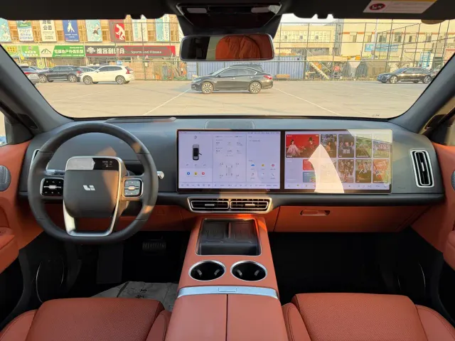 Li Auto Li Auto L6 2024 Pro — Фото автомобиля 18