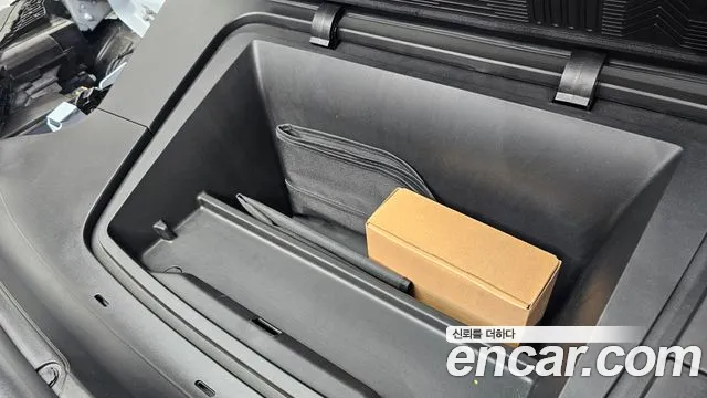 Volvo EX30 — Фото автомобиля 27