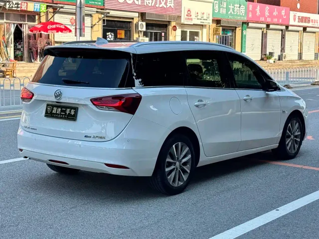 Buick GL6 — Фото автомобиля 8