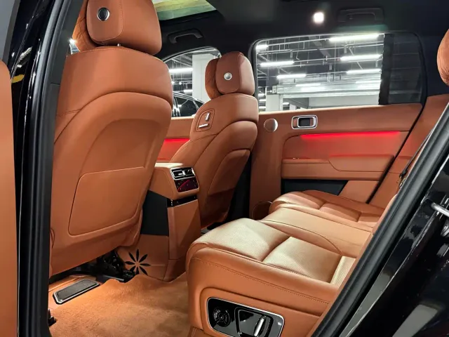 Li Auto L7 — Фото автомобиля 14
