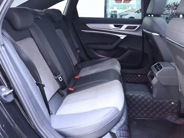 Audi A6L — Фото автомобиля 22