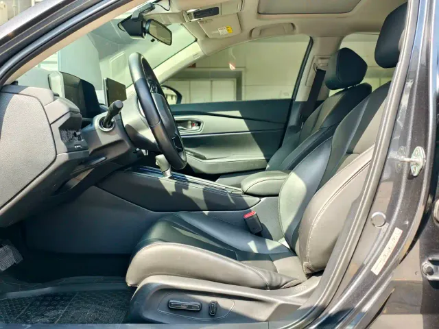 Honda Accord — Фото автомобиля 10