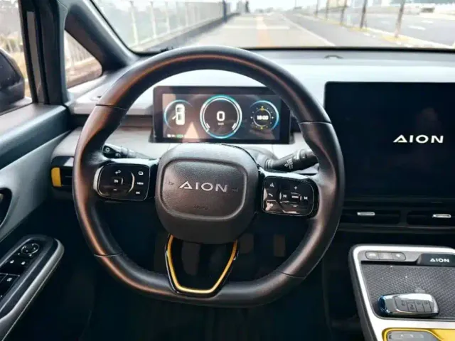GAC Aion Y — Фото автомобиля 4