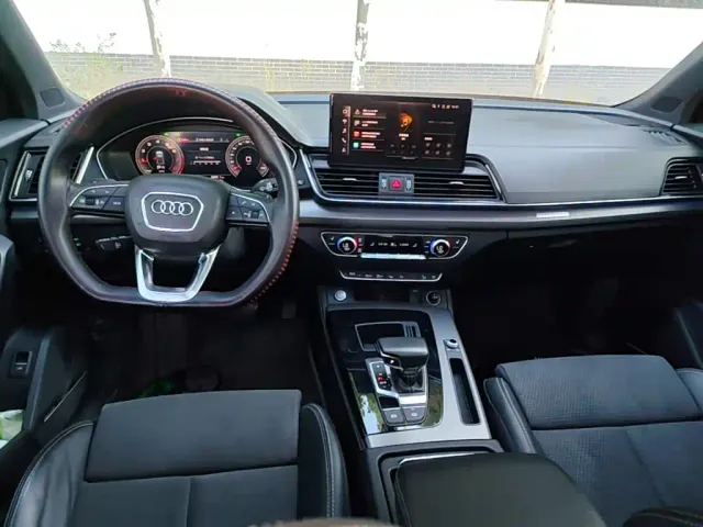 Audi Q5L Sportback — Фото автомобиля 9