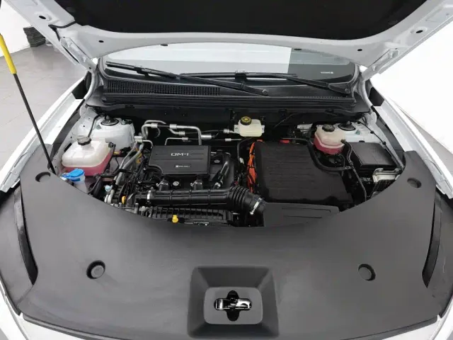 BYD Song Pro — Фото автомобиля 6