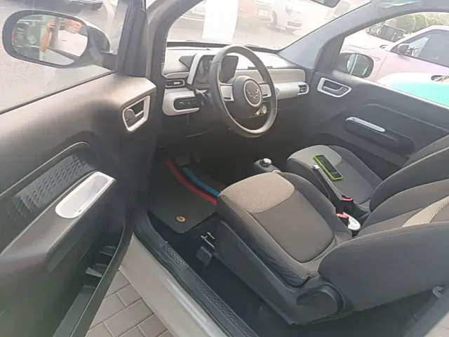 Wuling Hongguang Mini EV — Фото автомобиля 15